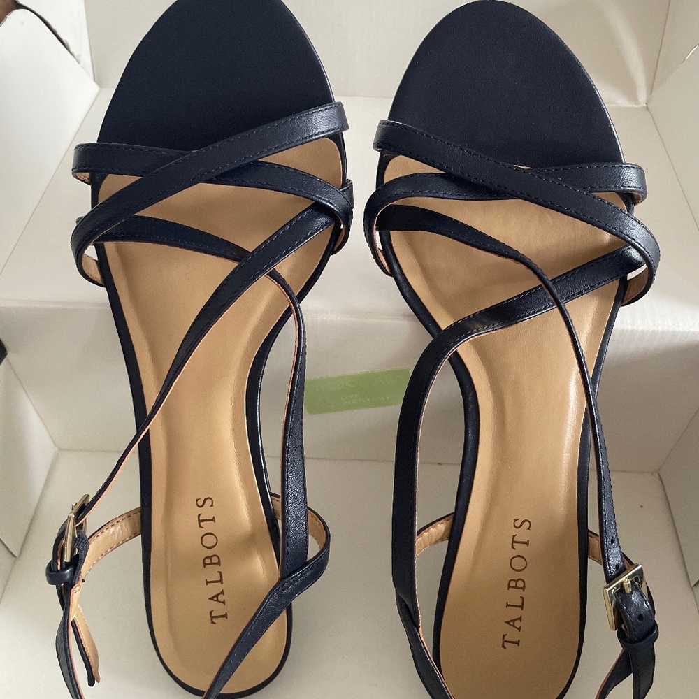 Women’s Talbot’s  blue sandals